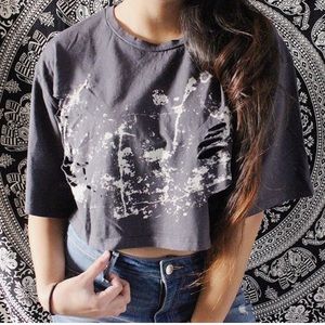 MEDIUM & LARGE AVAILABLE ! Ripple Effect Crop Top
